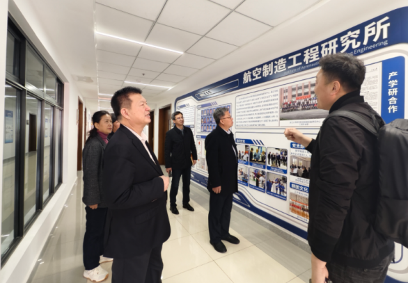 4B14E?e=.png 4B14E?e=.png